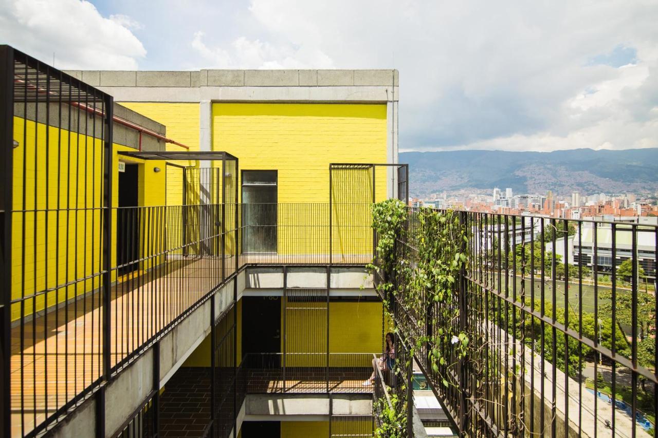 Apartamento Beautiful Loft In Laureles Medellín Exterior foto